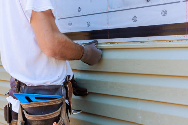 Affordable Siding Replacement solutions in Uhrichsville, OH